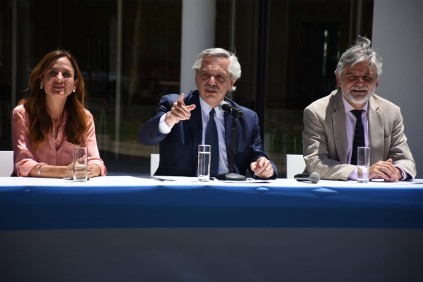 Alberto Fernández aseguró que "el dinero que le haga falta a la ciencia y la tecnología la voy a seguir dando”