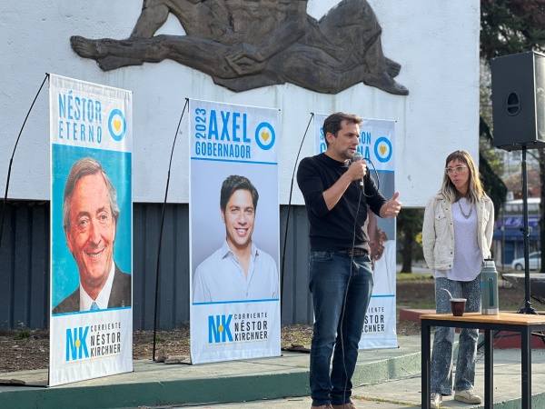 Nano Cara se reuni&oacute; con vecinos en el Casco Hist&oacute;rico: "El peronismo tiene que volver a sus ra&iacute;ces"