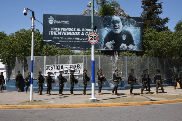 El enojo de un funcionario municipal por el enorme operativo de policial en cancha de Gimnasia: "No entendieron nada"