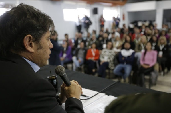 Kicillof encabez&oacute; la apertura de la reuni&oacute;n plenaria para delegadas y delegados del Ministerio de Trabajo
