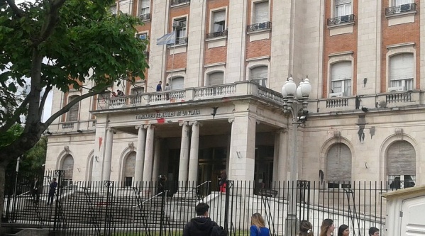 Fentanilo: En los tribunales de La Plata, siguen las indagatorias en la causa que investiga laboratorios