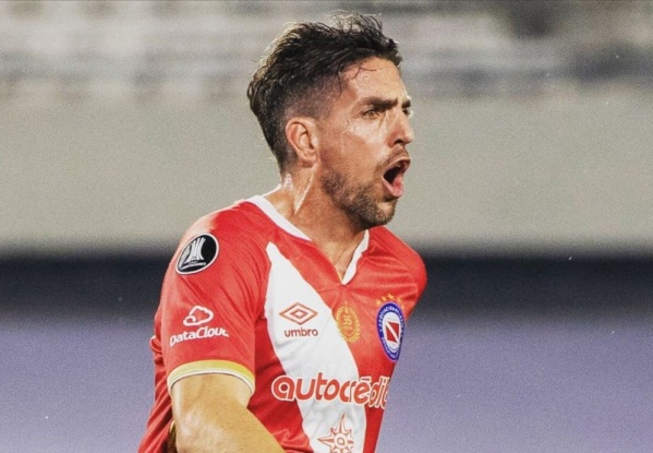 Gorosito descartó la llegada de Hauche: “ A Gabi lo tuve en Argentinos pero en esa posición no necesitamos”