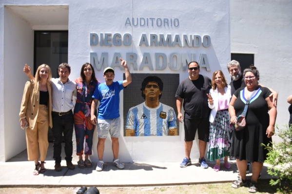 Homenajearon a Diego Maradona en La Plata