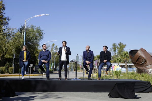 Kicillof estuvo presente en Escobar e inauguró la repavimentación de una ruta y un Centro de Atención Previsional