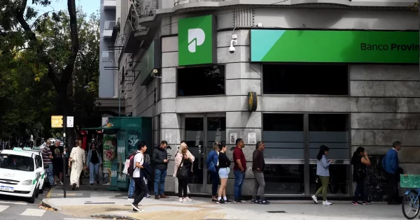 No habrá atención en los bancos este jueves por el Día del Bancario