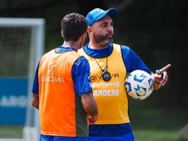 La pretemporada del Lobo: Tres titulares ausentes, debut de un futbolista y dos presencias inesperadas