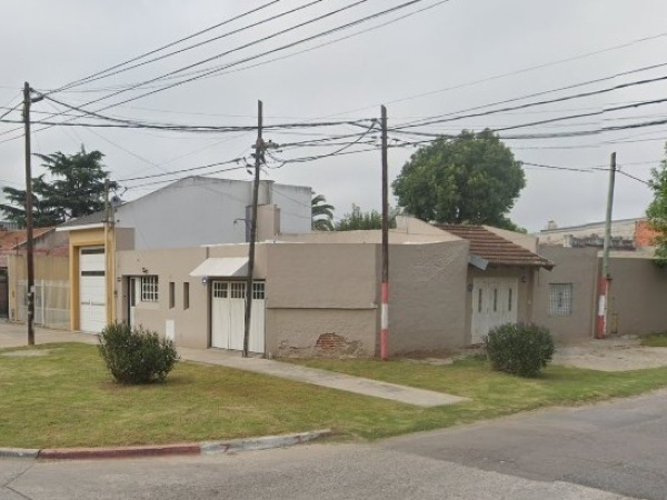 Quedaron detenidos tres delincuentes tras una violenta pelea en 46 y 138