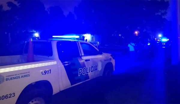 Tres menores robaron una moto y chocaron durante la fuga en La Plata