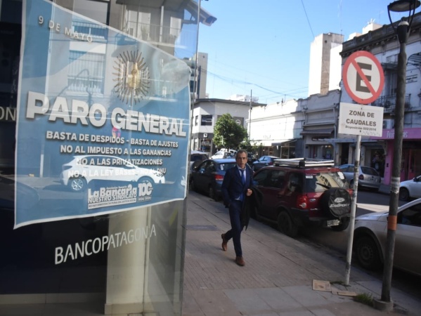 El termómetro de La Plata en el paro general de la CGT: así están los comercios y el movimiento en las calles del centro