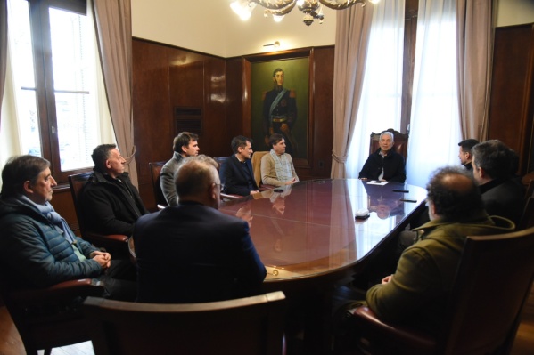 La Plata se prepara para un gran encuentro: Alak y clubes de rugby ultiman detalles para recibir a 1500 jugadores del país