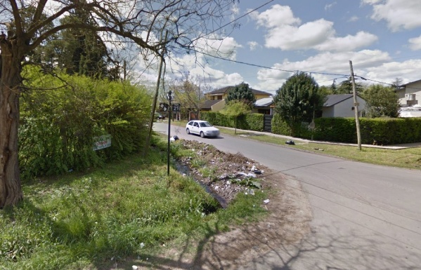 Lo atraparon mientras escapaba luego de arrepentirse de robar en una casa de City Bell