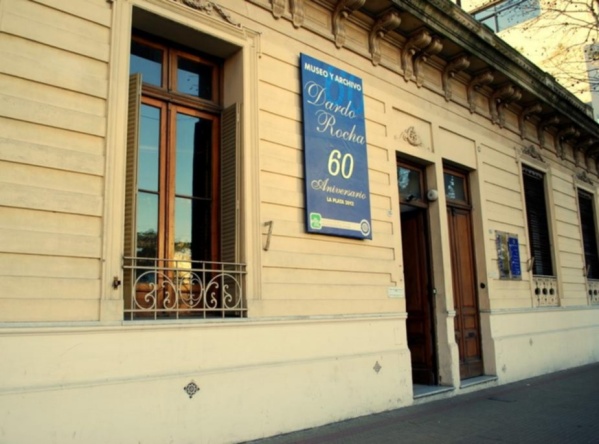 Con cupos limitados, reabren los museos en La Plata