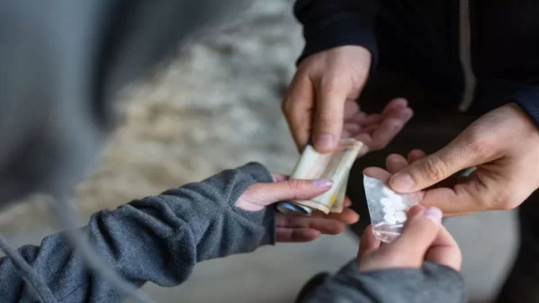 Diputados buscan declarar la emergencia en adicciones por el aumento del consumo de drogas y crear 400 centros de atención
