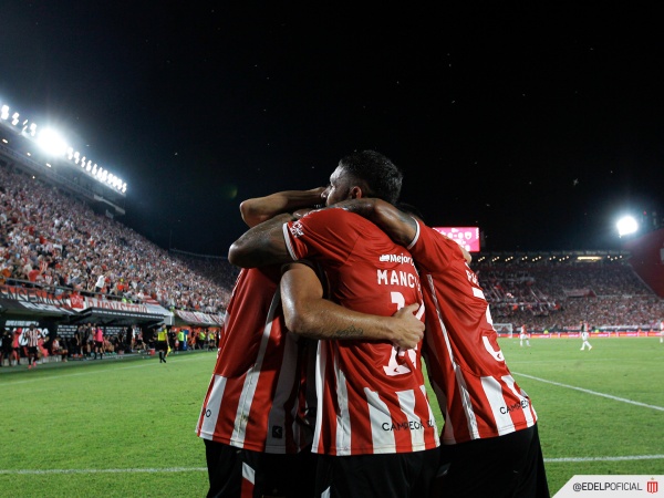 En Estudiantes apuestan a los pibes y evitan tener problemas a futuro