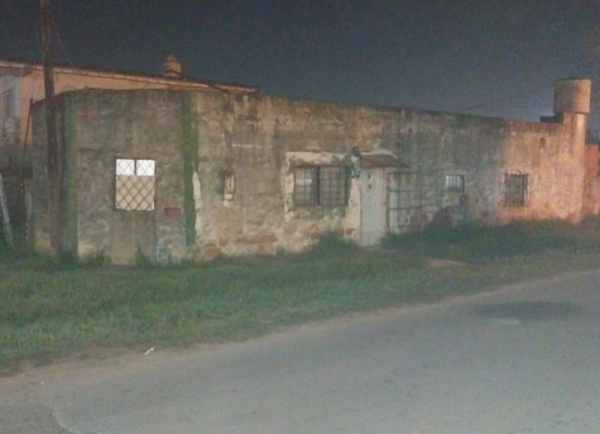 Conmoción en La Plata tras hallar a una persona sin vida en su casa