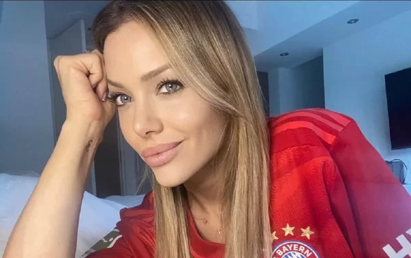 Evangelina Anderson feliz de encontrar en Marbella una panadería Argentina