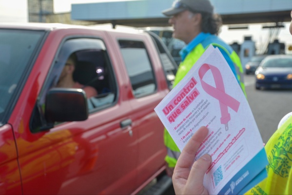 “Un control que salva”: Marinucci y Kreplak articulan acciones para concientizar sobre el cáncer de mama en rutas bonaerenses