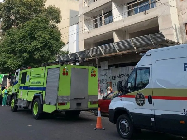 Un obrero murió tras caer del séptimo piso en una obra en construcción en La Plata