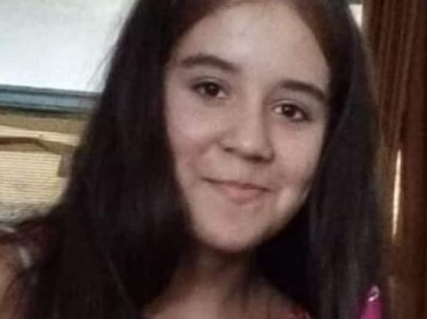 Buscan intensamente a una joven de 16 años que desapareció en La Plata: fue a visitar a una compañera y nunca más volvió