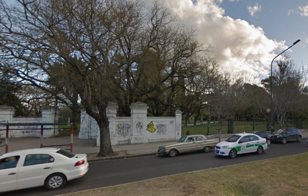 Intentó robar una moto estacionada, quiso huir y lo atraparon en La Plata