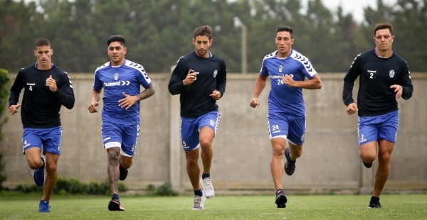 Gimnasia espera por más refuerzos y transita las últimas horas en Mar del Plata