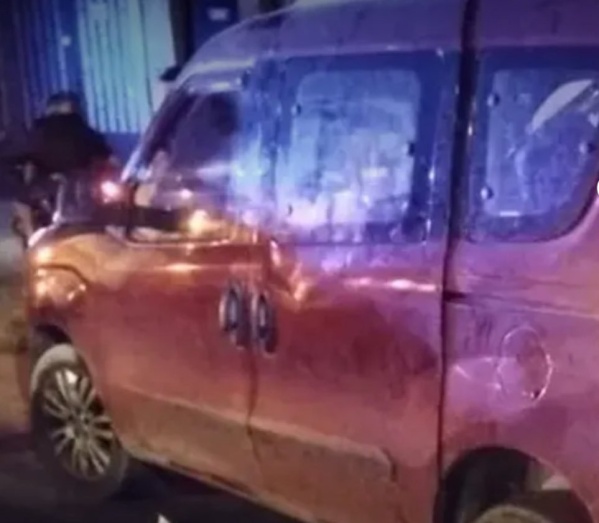 Una camioneta qued&oacute; estacancada sobre las v&iacute;as en La Plata: la conductora estar&iacute;a alcoholizada