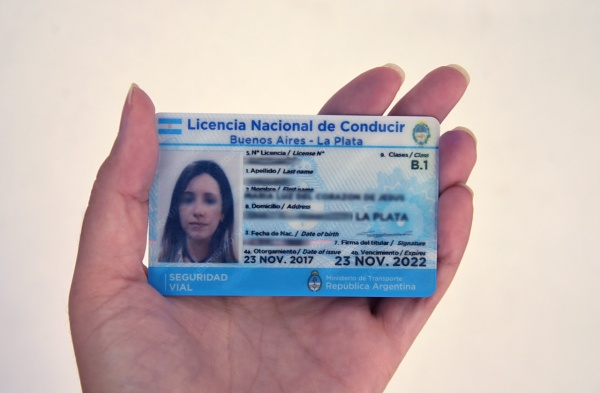 Cuáles son los plazos para renovar la licencia de conducir en La Plata