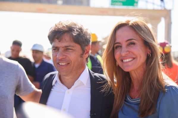 Tolosa Paz participó de la inauguración de la bajada de la avenida 520 y reveló que se llamará “Papa Francisco”