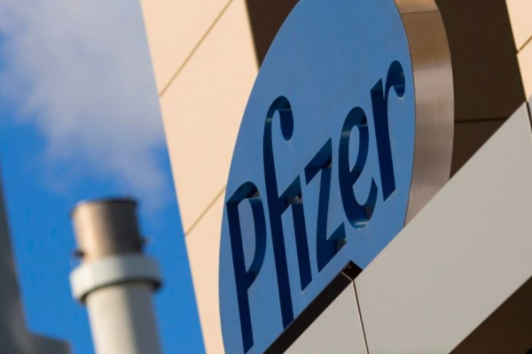Con el fin de reducir costos operativos, Pfizer despidió a más de 50 trabajadores de su sede en Argentina