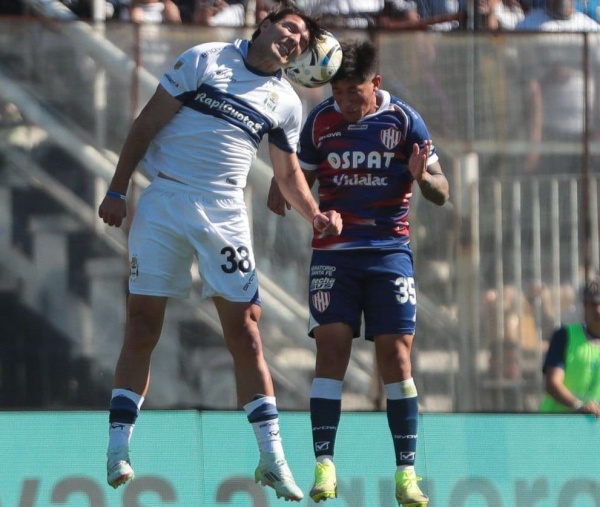 Gimnasia fue un equipo apático, pagó caro el desconcierto y sumó otra dura derrota