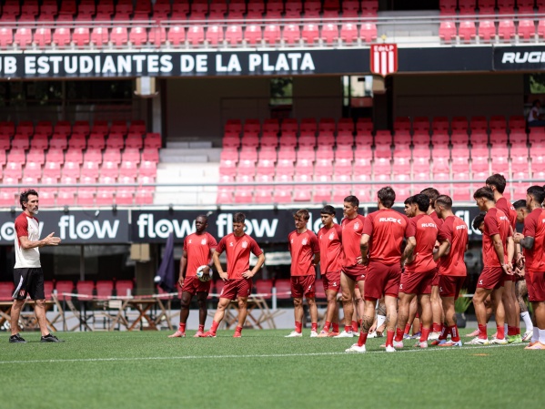 ¿Qué equipo planea Domínguez y quienes son los tres jugadores que no tendrá a disposición?
