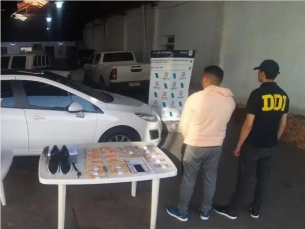 Dos hombres fueron detenidos en Berisso por el robo de 80 mil dólares y tres millones de pesos