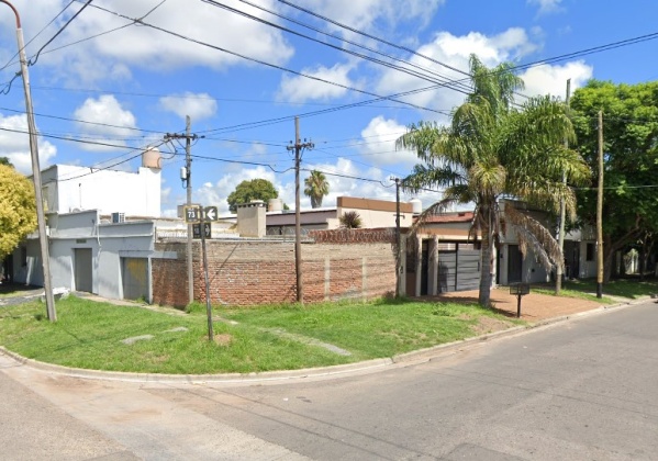 Cayó un delincuente con antecedentes tras ingresar a una vivienda en La Plata