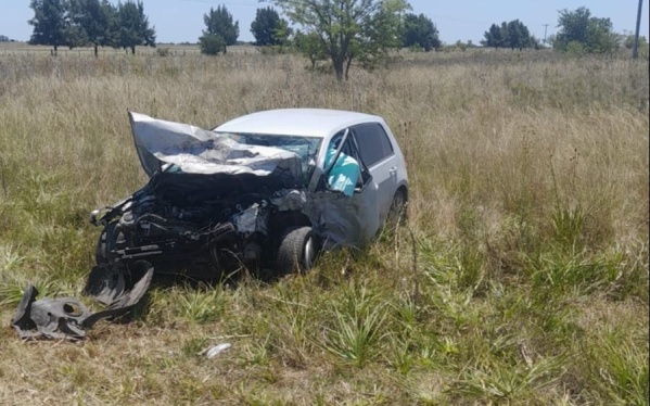 Un accidente fatal y dos personas fallecidas: una pareja de ancianos perdió la vida en el lugar