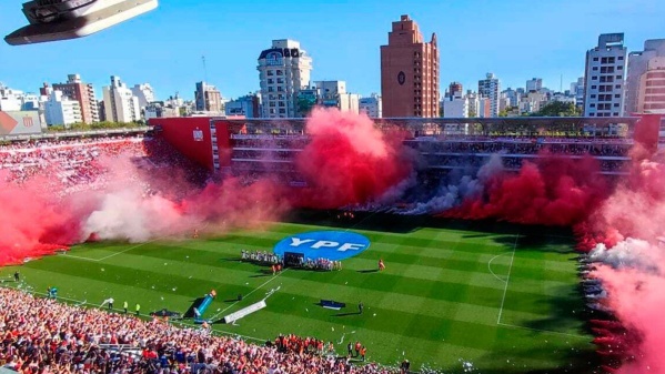 No solo Navidad: &iquest;Qu&eacute; otra fecha importante celebra hoy el hincha de Estudiantes?