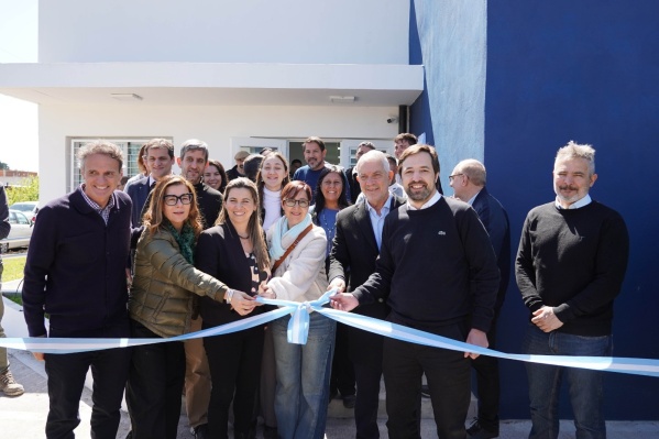 Provincia inauguró una nueva Unidad Residencial y Centro de Salud Mental y Consumo en La Plata