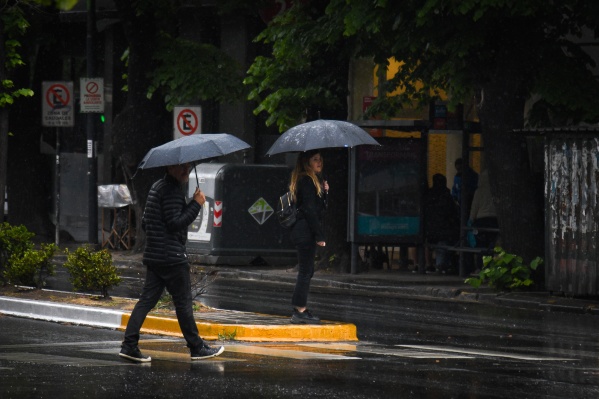 Rige el Alerta “Amarillo” por fuertes tormentas en La Plata