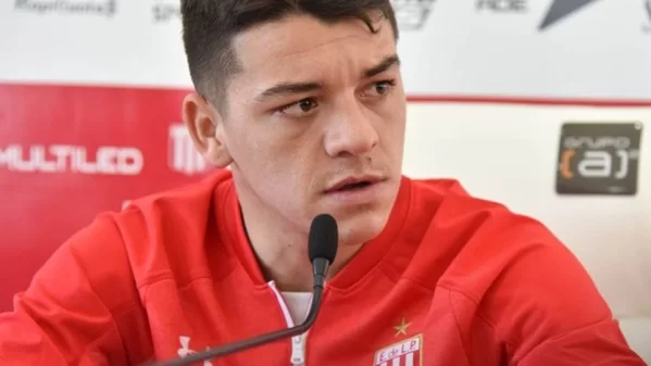 Estudiantes le rescindió el vínculo a Diego García