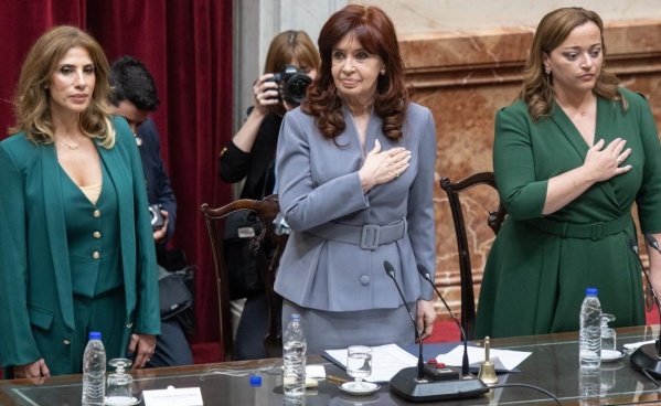 Con Massa y Milei presentes, Cristina Fernández proclamó las fórmulas presidenciales de cara al balotaje de noviembre