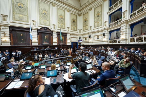 Presentaron un proyecto en la Legislatura Bonaerense para derogar la Ley de Cupo Laboral Trans