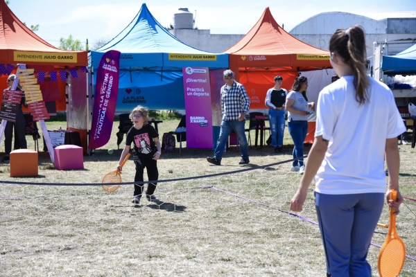Vecinos de Abasto accedieron a servicios municipales cerca de sus casas