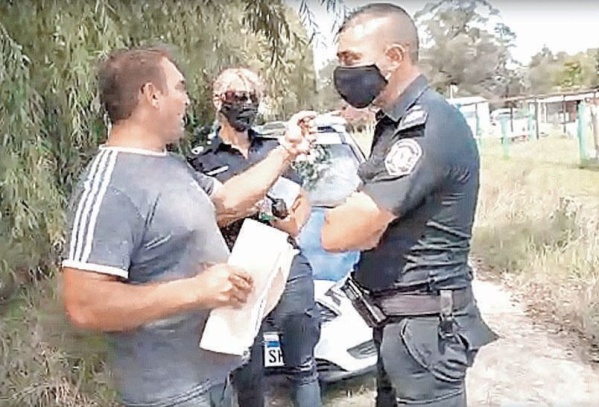 Vecinos de Etcheverry reclaman por el loteo ilegal de un espacio público