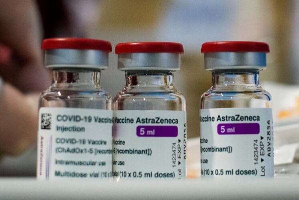 Escándalo en Europa tras hallar escondidas casi 30 millones de dosis de la vacuna contra el coronavirus