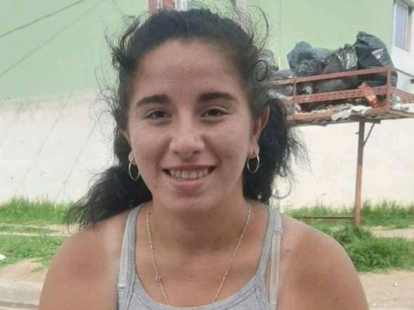 Una platense de 15 años se escapó de su casa y la familia la busca desesperadamente: "Se fue con unas amigas y no volvió"