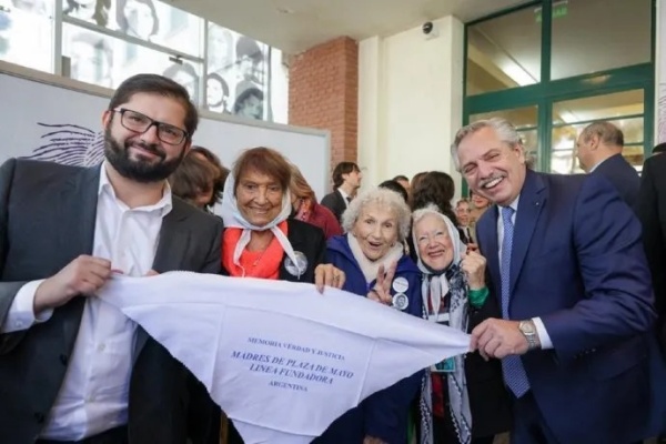 Alberto Fernández y Gabriel Boric visitaron el Museo Sitio de Memoria Esma