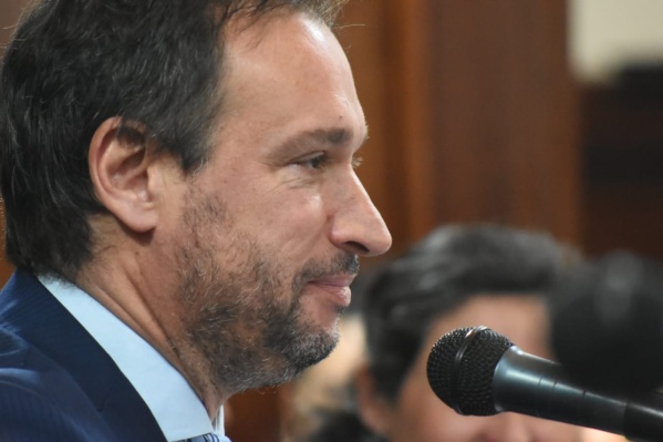 Ganduglia reclamó la reactivación de las casetas de seguridad instaladas en plazas de La Plata