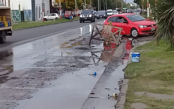 En Los Hornos reclaman por una obra inconclusa