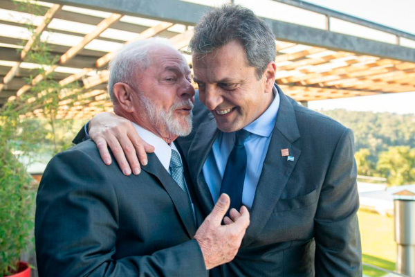 Massa se reunirá este lunes con Lula para acordar el pago de importaciones a través del swap acordado con China