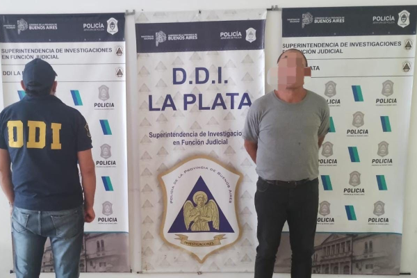 Detuvieron a un hombre en La Plata acusado de abusar de sus dos hijastras de 7 y 8 años
