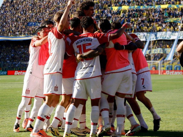 Estudiantes se enfrenta ante Central Córdoba y al poder del fútbol argentino